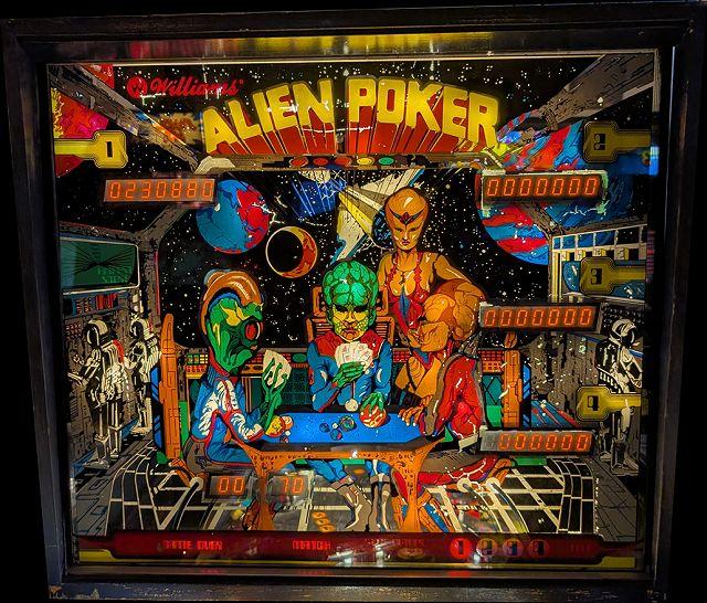 Alien Poker